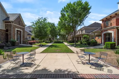 626 Dalton Lane, Sugar Land, TX 77479 - Photo 38