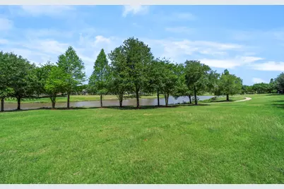 626 Dalton Lane, Sugar Land, TX 77479 - Photo 6