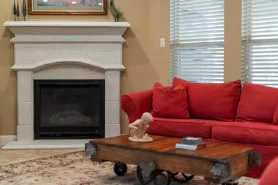 626 Dalton Lane, Sugar Land, TX 77479 - Photo 12