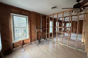 611 Mathis St, Houston, TX 77009 - Photo 18