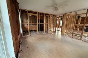 611 Mathis St, Houston, TX 77009 - Photo 20