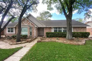 11607 Chuckson Dr, Houston, TX 77065 - Photo 2