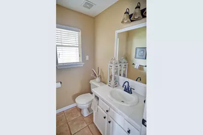 608 Prairie Lane, Angleton, TX 77515 - Photo 16