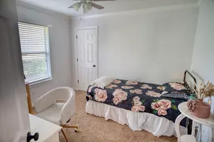 608 Prairie Ln, Angleton, TX 77515 - Photo 22