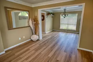 608 Prairie Ln, Angleton, TX 77515 - Photo 6