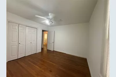 2011 33rd Street, Galveston, TX 77550 - Photo 10