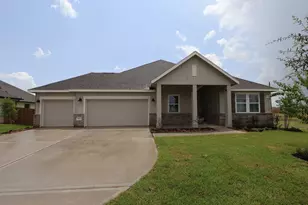 11822 Old Fashion Cir, Mont Belvieu, TX 77535 - Photo 1