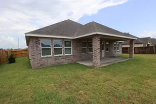 11822 Old Fashion Cir, Mont Belvieu, TX 77535 - Photo 12