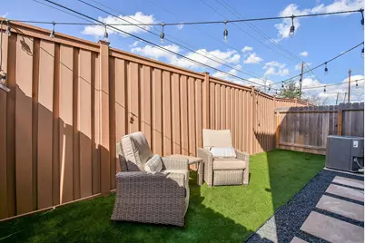 10310 Marston Vineyard Drive, Houston, TX 77025 - Photo 28