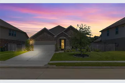 7045 Lauren Oak Drive, Conroe, TX 77304 - Photo 2