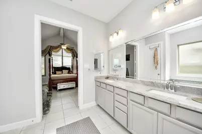 1943 Fitzgerald Landing Drive, Richmond, TX 77469 - Photo 22