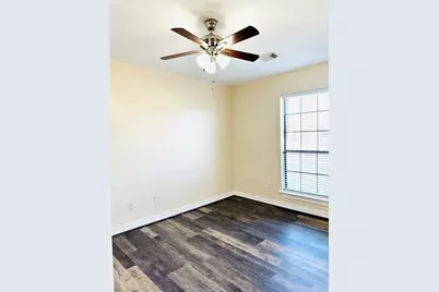 117 Corkwood Street Street, Lake Jackson, TX 77566 - Photo 8