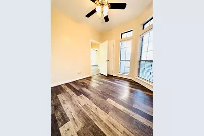 117 Corkwood Street Street, Lake Jackson, TX 77566 - Photo 10