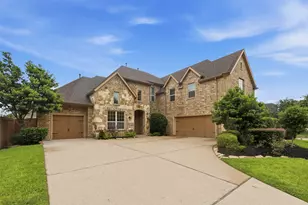 13929 N Lake Branch Ln, Houston, TX 77044 - Photo 2