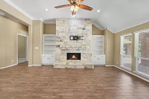 52 La Jolla Cir, Montgomery, TX 77356 - Photo 4
