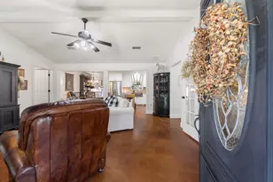 410 Shawnee Dr, Montgomery, TX 77316 - Photo 4
