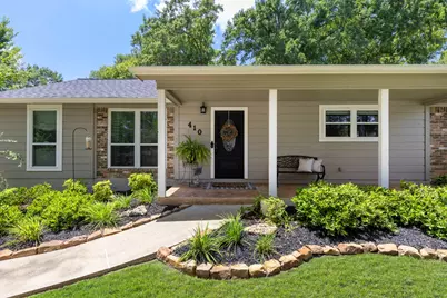 410 Shawnee Drive, Montgomery, TX 77316 - Photo 2