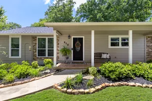 410 Shawnee Dr, Montgomery, TX 77316 - Photo 2