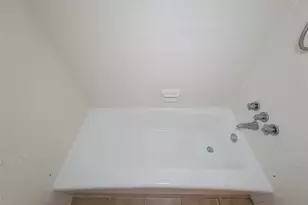 18583 Martinique Dr, Houston, TX 77058 - Photo 20