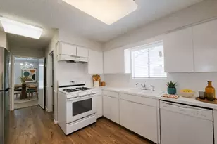 18583 Martinique Dr, Nassau Bay, TX 77058 - Photo 14
