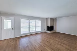 18583 Martinique Dr, Houston, TX 77058 - Photo 14