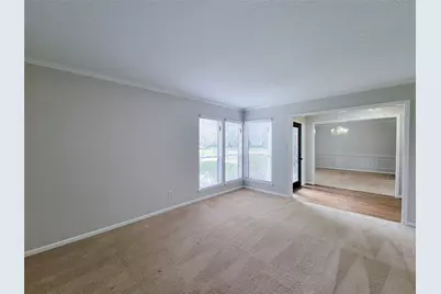 18583 Martinique Drive, Houston, TX 77058 - Photo 4