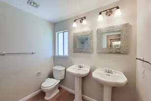 18583 Martinique Dr, Nassau Bay, TX 77058 - Photo 24