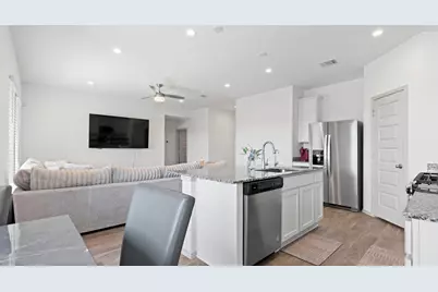 3521 Rockefeller Road, Texas City, TX 77591 - Photo 8