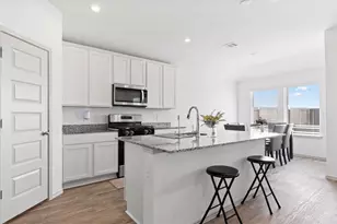 3521 Rockefeller Rd, Texas City, TX 77591 - Photo 2