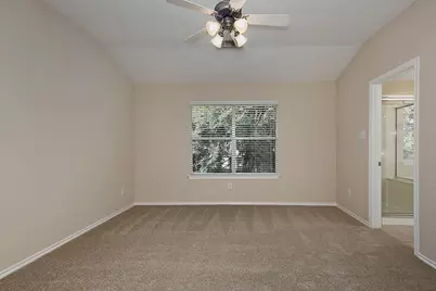 166 N Burberry Park Circle, The Woodlands, TX 77382 - Photo 16