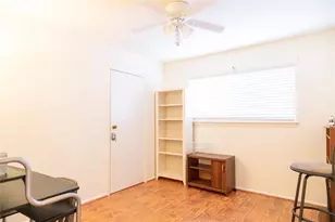 8923 Hendon Ln, Houston, TX 77036 - Photo 26