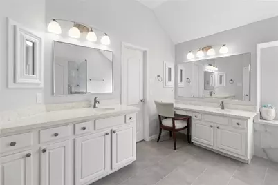 2353 Golden Shores Lane, League City, TX 77573 - Photo 16