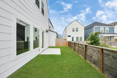 13104 Moncloa Drive, Houston, TX 77047 - Photo 24
