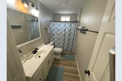 1016 Hardee Street, Rockport, TX 78382 - Photo 12