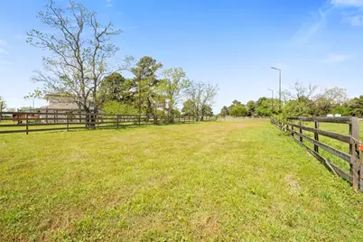 17831 Oak Cluster Court, Cypress, TX 77429 - Photo 32