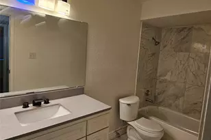 12627 Ashford Meadow Dr, Houston, TX 77082 - Photo 2