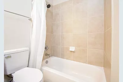 5506 Lockwood Bend Lane, Sugar Land, TX 77479 - Photo 32