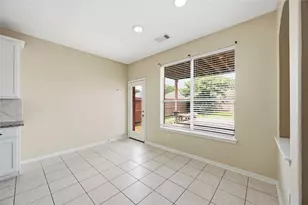 12108 E Canyon Trace Dr, Houston, TX 77095 - Photo 10