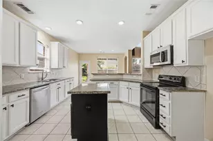 12108 E Canyon Trace Dr, Houston, TX 77095 - Photo 14