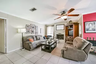 12703 Westleigh Dr, Houston, TX 77077 - Photo 14