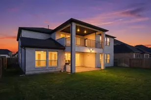 4710 Pecos Ridge Ln, Sugar Land, TX 77479 - Photo 2