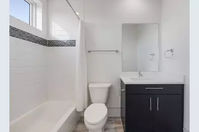 7327 Shadyvilla Pointe Drive, Houston, TX 77055 - Photo 38