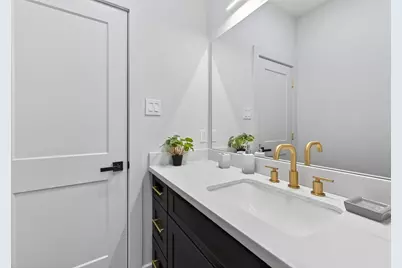 975 Highland Light Lane, Houston, TX 77091 - Photo 38