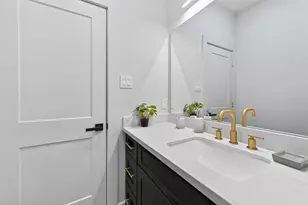 975 Highland Lgt Ln, Houston, TX 77091 - Photo 38