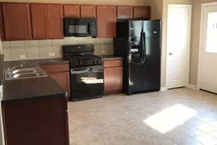 2310 Thunderbolt Peak Dr, Rosharon, TX 77583 - Photo 4