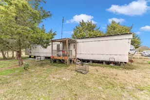 909 Ives Creek Rd, Bellville, TX 77418 - Photo 6