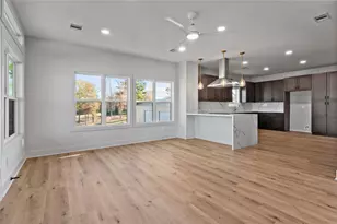 186 Lazy Ln, Livingston, TX 77351 - Photo 38