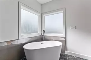 186 Lazy Ln, Livingston, TX 77351 - Photo 20