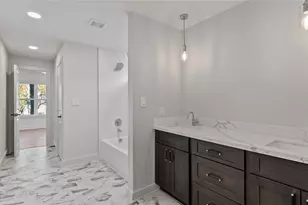 186 Lazy Ln, Livingston, TX 77351 - Photo 30