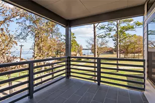 186 Lazy Ln, Livingston, TX 77351 - Photo 6